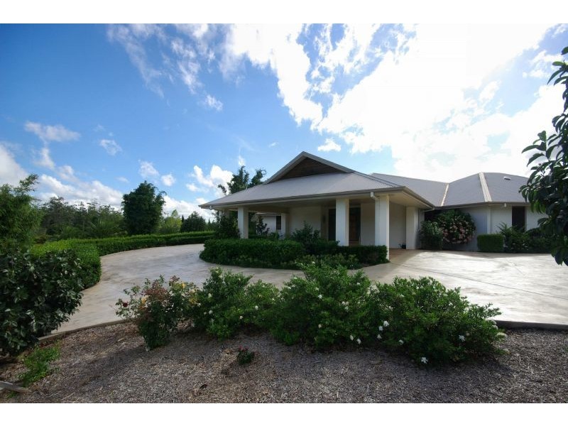 310 Crossmaglen Rd, Bonville NSW 2441