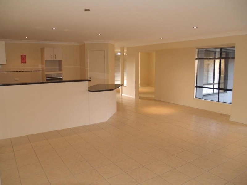 17 Spotted Gum Close, Grafton NSW 2460