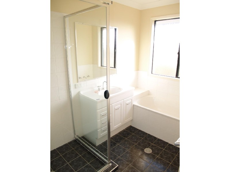 17 Spotted Gum Close, Grafton NSW 2460