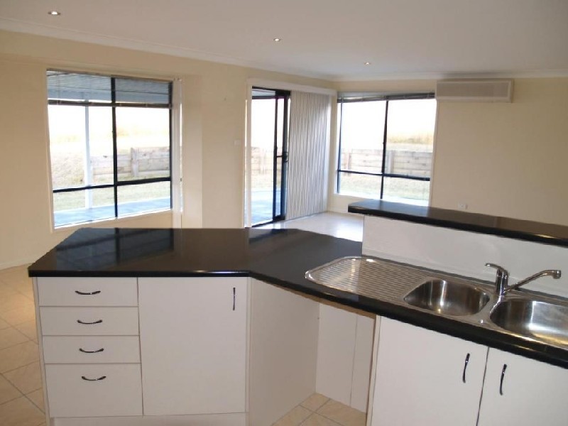 17 Spotted Gum Close, Grafton NSW 2460