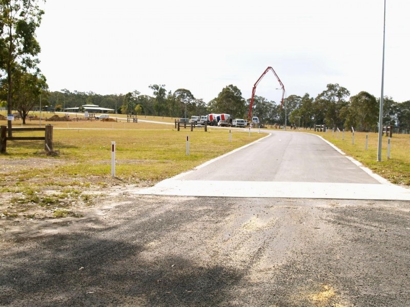 ‘Lawrence Ridge High Street, Lawrence NSW 2460