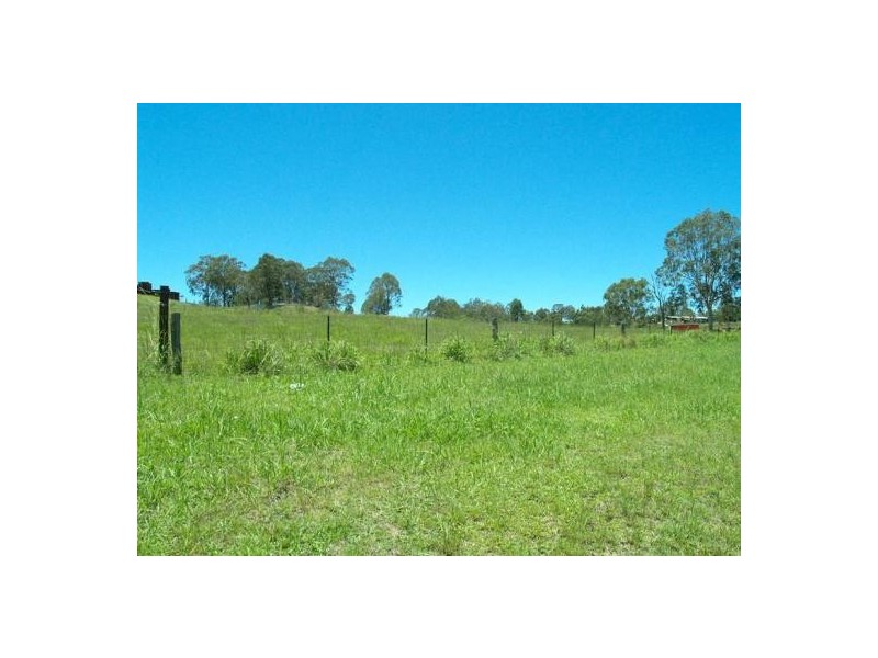 27 Mulgi Drive, South Grafton NSW 2460