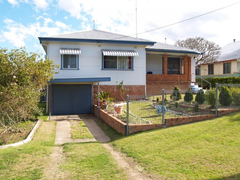 205 Hoof Street, Grafton NSW 2460