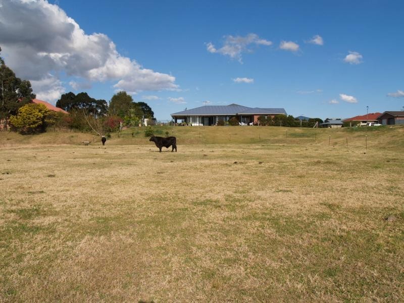 15-25 North Meadow Drive, Grafton NSW 2460