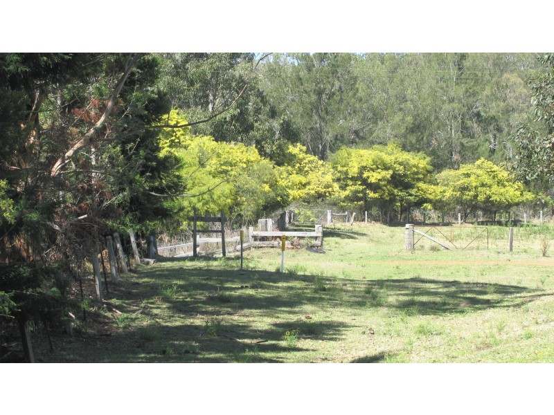 2324 Armidale Road, Blaxlands Creek NSW 2460