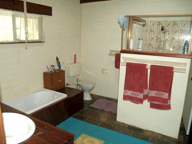 64 Airport Road, Grafton NSW 2460