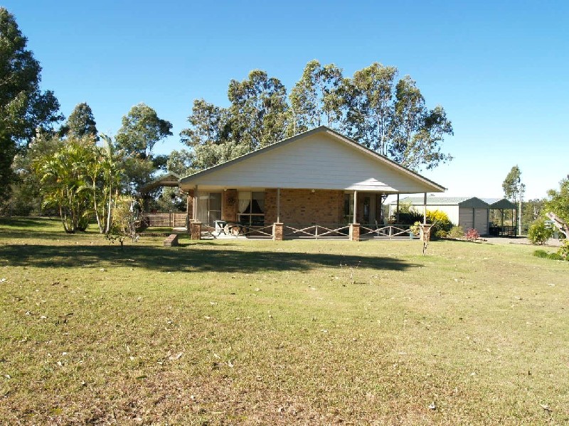 8 Whiting Drive, Seelands NSW 2460