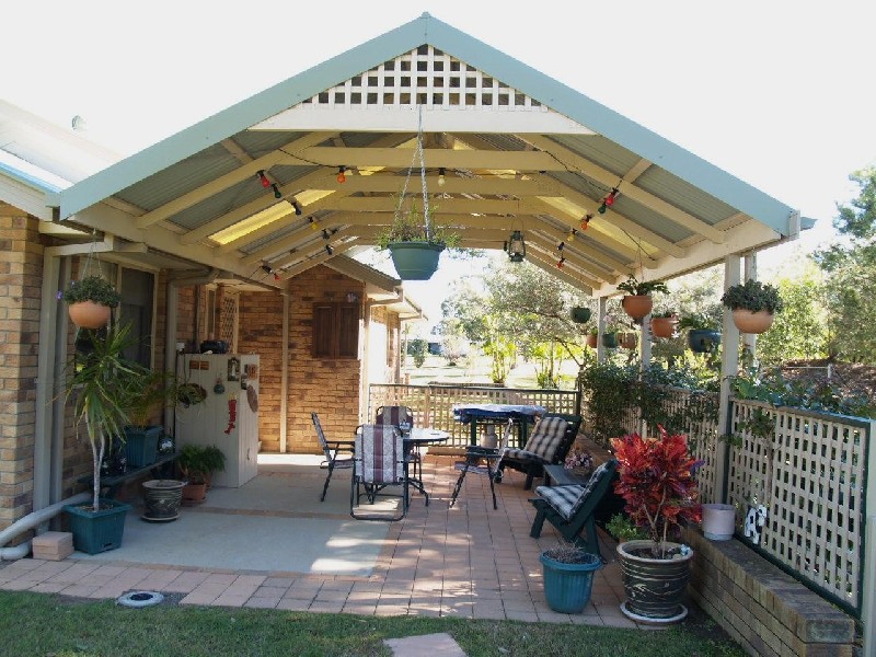 8 Whiting Drive, Seelands NSW 2460