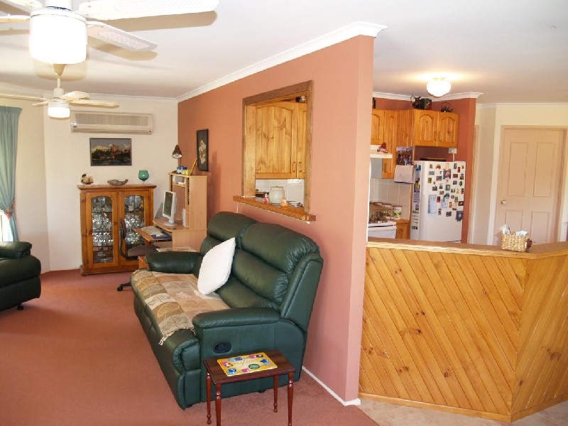 8 Whiting Drive, Seelands NSW 2460