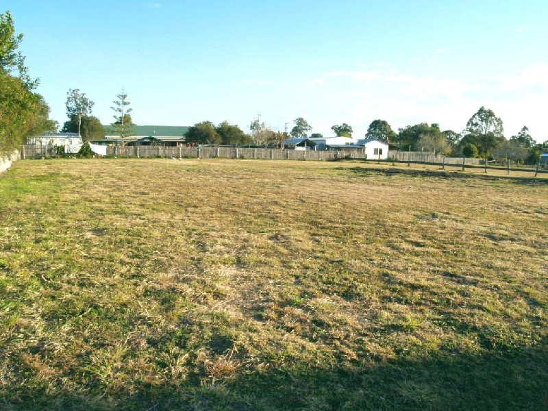 27 Clarence Street, Tucabia NSW 2462