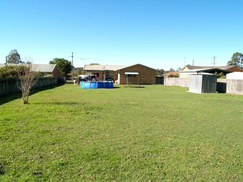 17 Lakkari Street, Coutts Crossing NSW 2460