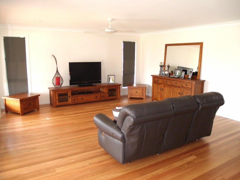 42 Riverdale Ct, Grafton NSW 2460