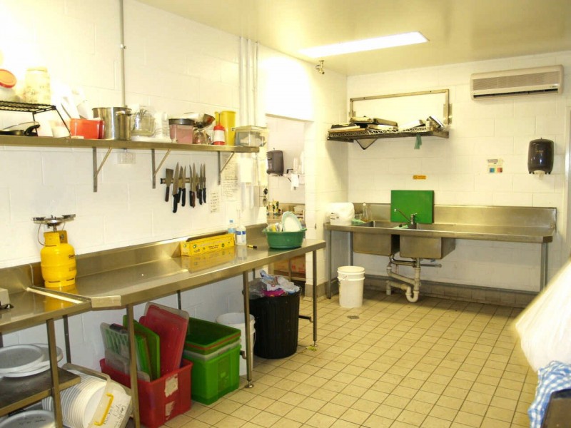 “Chickens on Southbank” Shop 1, 26 Skinner Street, South Grafton NSW 2460