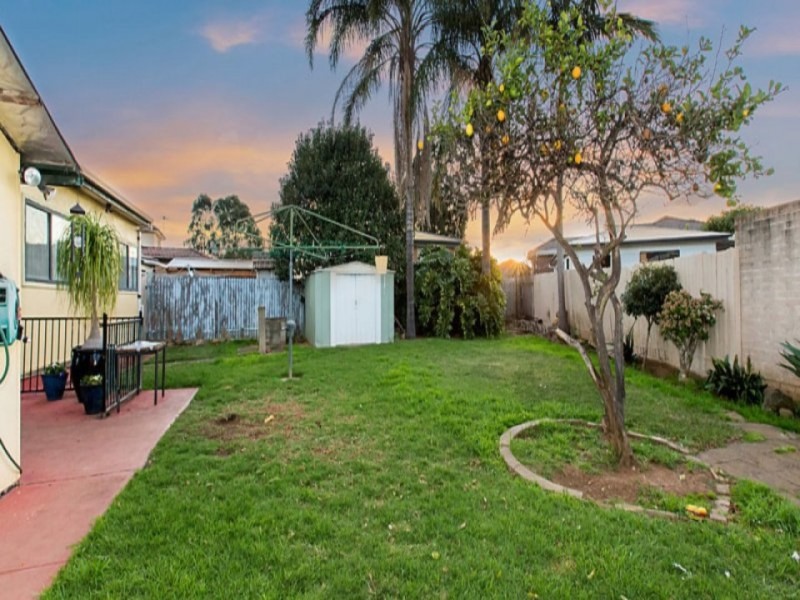 98 Avoca Street, Yagoona NSW 2199