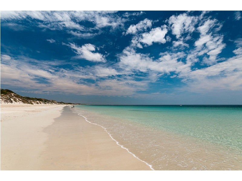 Meadow Springs WA 6210