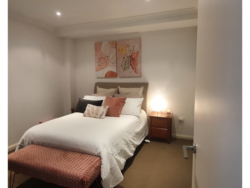 10/108 James Ruse Drive, Rosehill NSW 2142