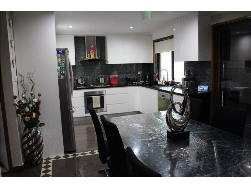 1/8 Thesiger Road, Bonnyrigg NSW 2177