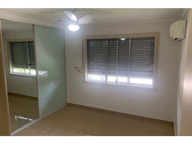 33 Welwyn Road, Canley Heights NSW 2166