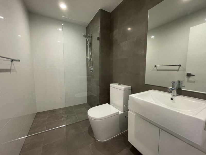 Level 1/113/114 Northcote Road, Greenacre NSW 2190