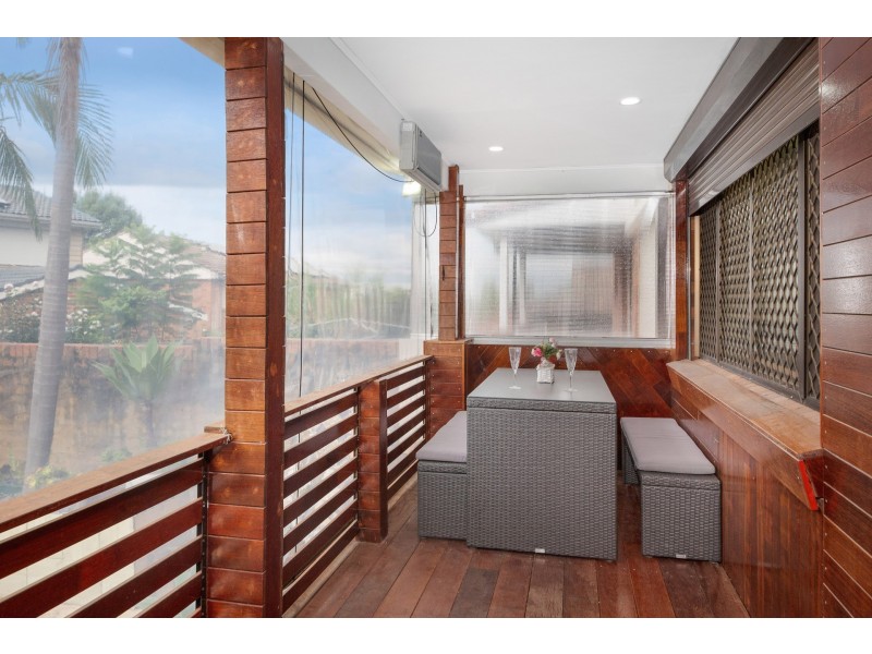 8A Tolmer Street, Bossley Park NSW 2176