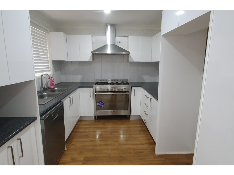 12 Keeden Place, Bonnyrigg NSW 2177