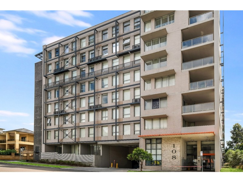 43/108 James Ruse Drive, Rosehill NSW 2142