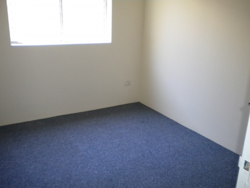 2/11 Lumley St, Granville NSW 2142