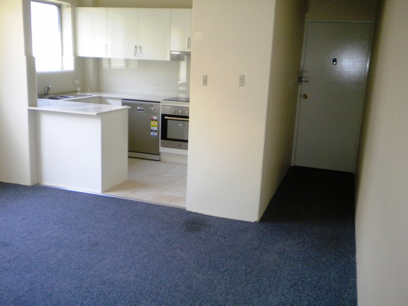 2/11 Lumley St, Granville NSW 2142