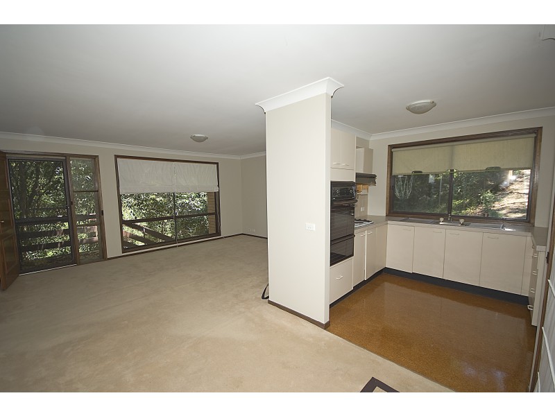 17b The Crescent, Pennant Hills NSW 2120