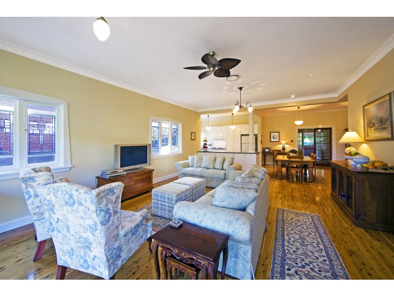 8 Wandeen Avenue, Beecroft NSW 2119
