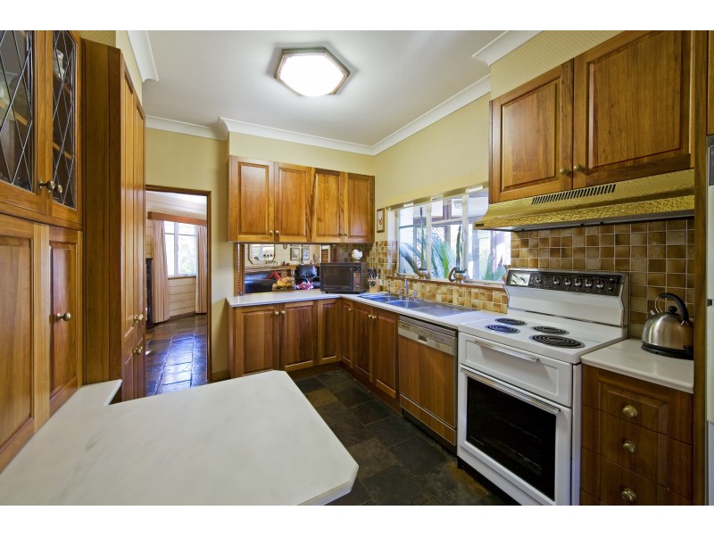 8 Chapman Avenue, Beecroft NSW 2119