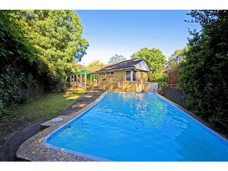 22 Bangalow Ave, Beecroft NSW 2119