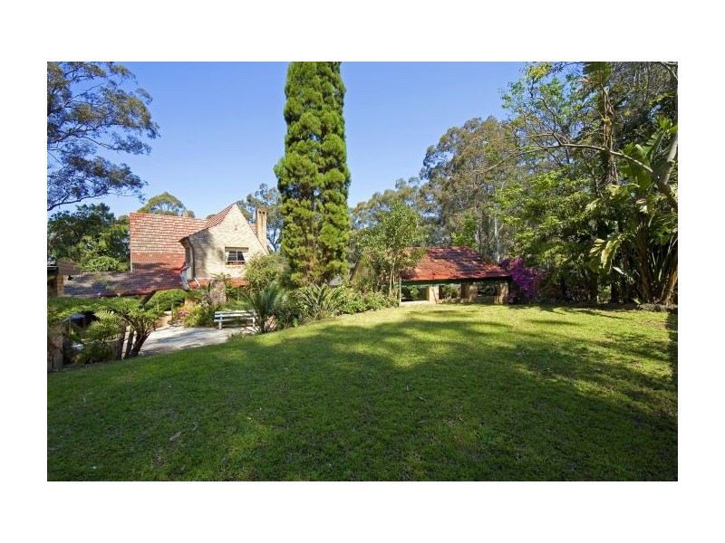 ‘Jesmond Dene’: Jesmond Crescent, Beecroft NSW 2119