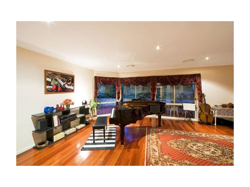 17 Gunbalanya Avenue, Beecroft NSW 2119