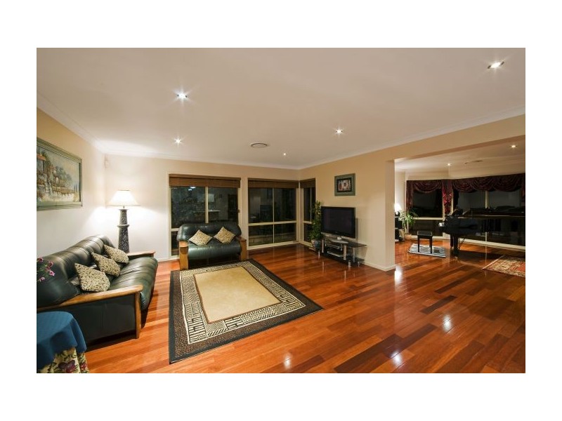 17 Gunbalanya Avenue, Beecroft NSW 2119