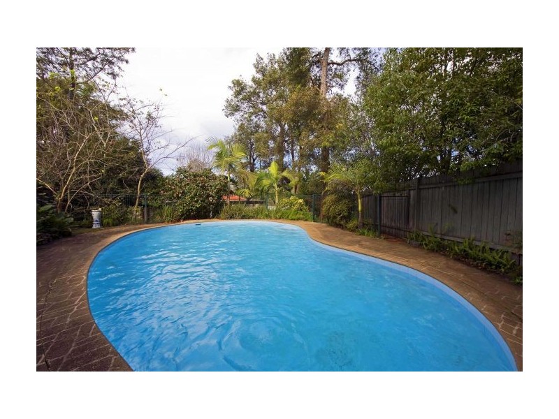 1 Redmill Close (off Cheltenham Rd), Cheltenham NSW 2119