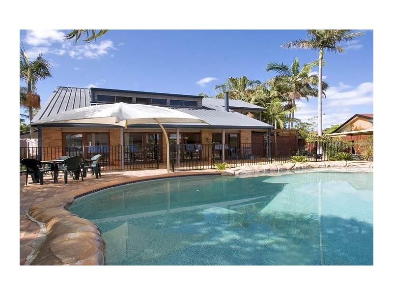 Headsail Court, Currumbin Waters QLD 4223