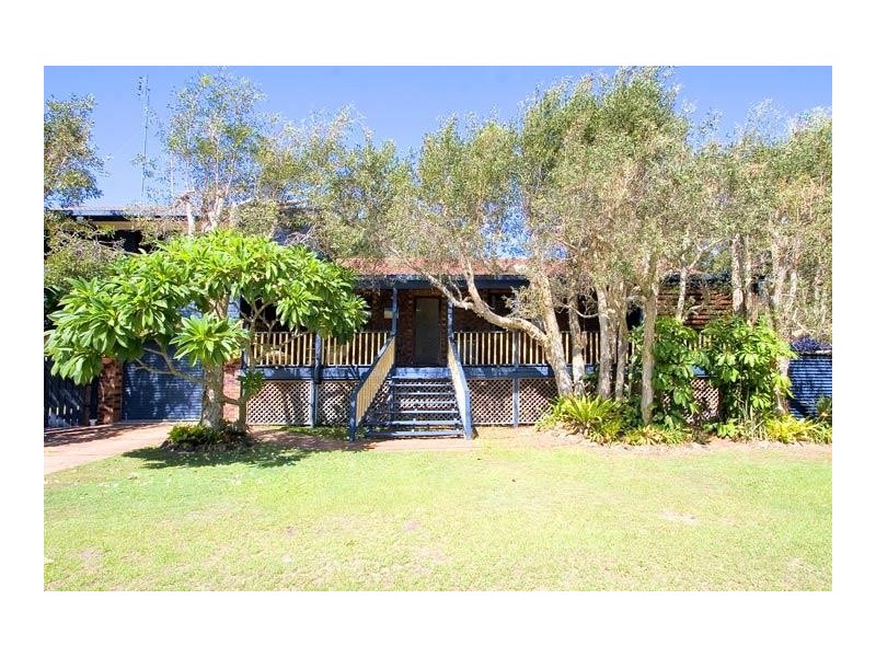Mimosa Ave, Cabarita Beach NSW 2488