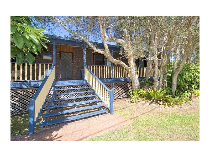 Mimosa Ave, Cabarita Beach NSW 2488