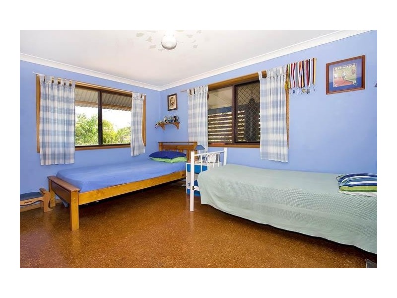 Mimosa Ave, Cabarita Beach NSW 2488