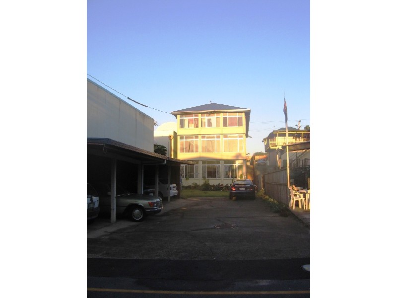 Palm Beach QLD 4221
