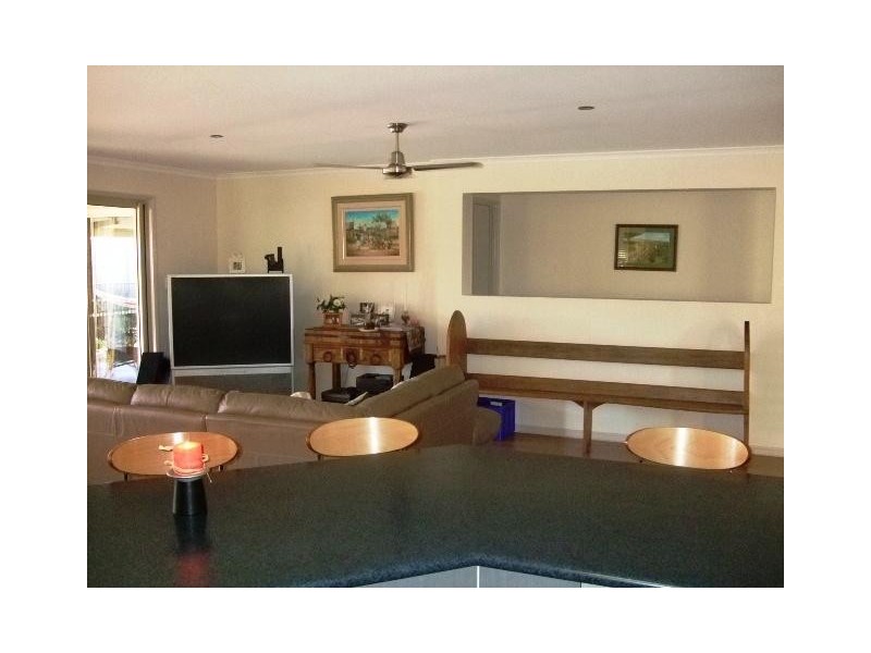 5 Yamba St, Pottsville NSW 2489