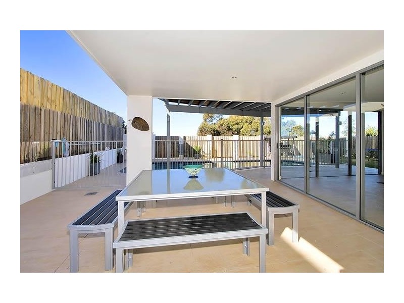 10 Bottlebrush Dr, Pottsville NSW 2489