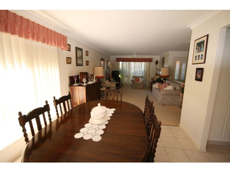 6 Yamba St, Pottsville NSW 2489