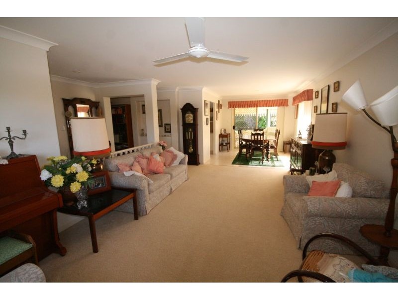 6 Yamba St, Pottsville NSW 2489