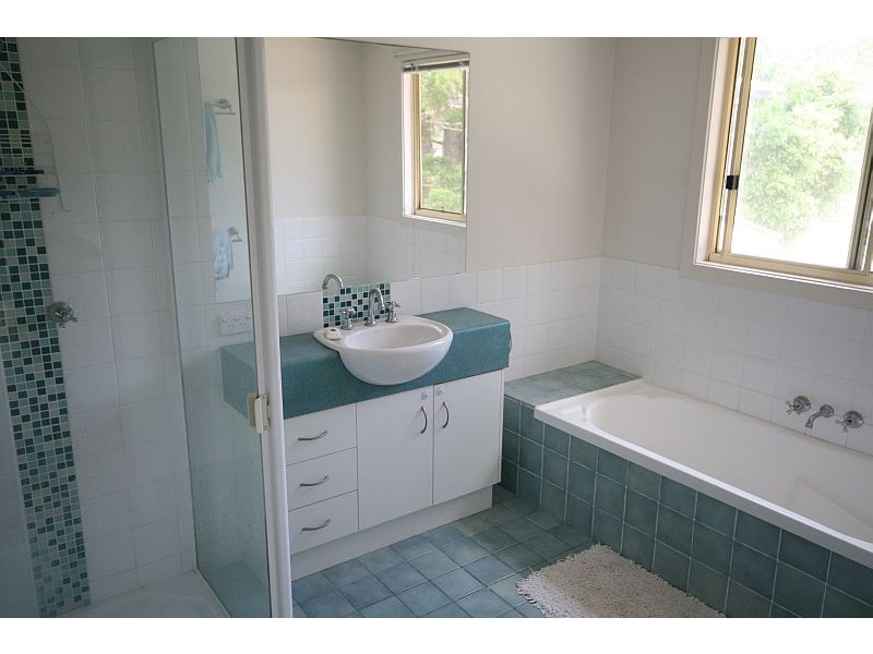 1/11 Boondoon Rd, Ocean Shores NSW 2483
