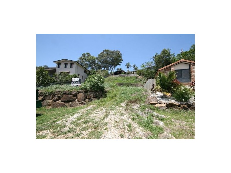 18 Donegal Ct, Banora Point NSW 2486
