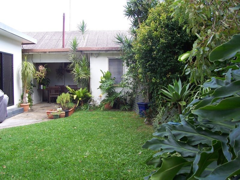 36 Main Road, Fingal Head NSW 2487