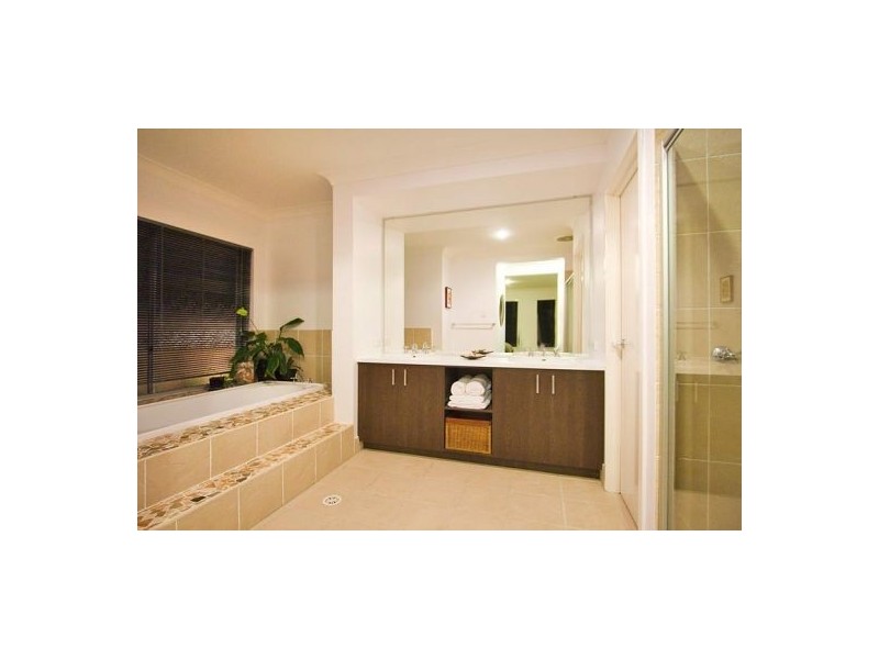 138 Overall Dr, Pottsville NSW 2489