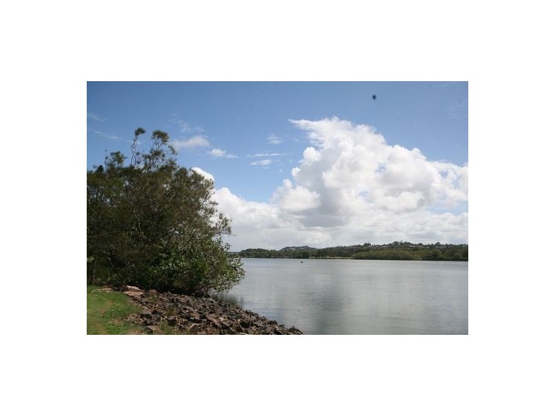 28 Fingal Rd, Fingal Head NSW 2487